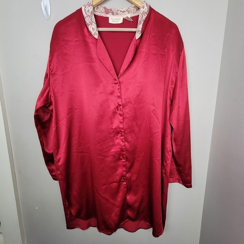 Victoria’s Secret Vintage Lace Collar Button Front Nightgown Night Shirt Red M/L